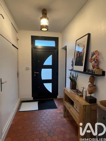 Maison à vendre 8 pièces 210 m² Saint-Fromond