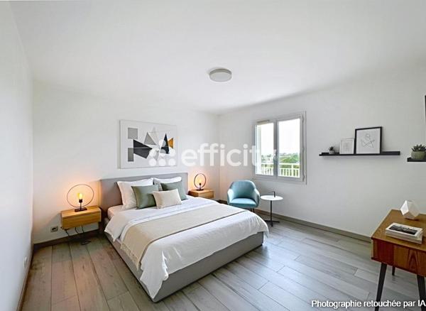 Maison
         8 pièces
        - 202 m² 279 000 €*