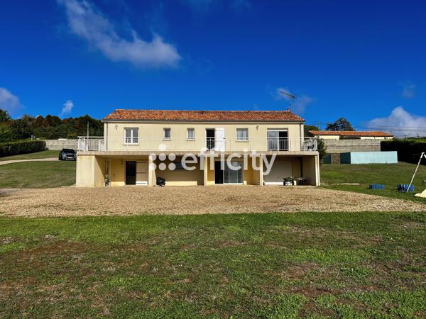 Maison
         8 pièces
        - 202 m² 279 000 €*