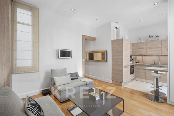 Paris XVI - Avenue Foch - Appartement meublé dans un immeuble de grand standing