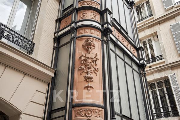 Paris XVI - Avenue Foch - Appartement meublé dans un immeuble de grand standing