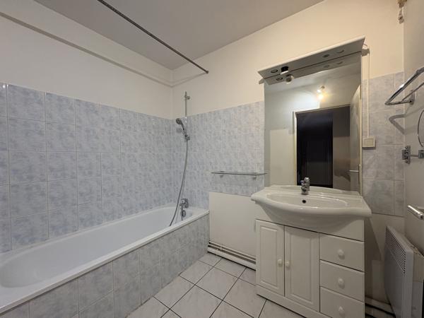 Appartement 4 pièces - HYPER CENTRE DE POITIERS Poitiers (86000)