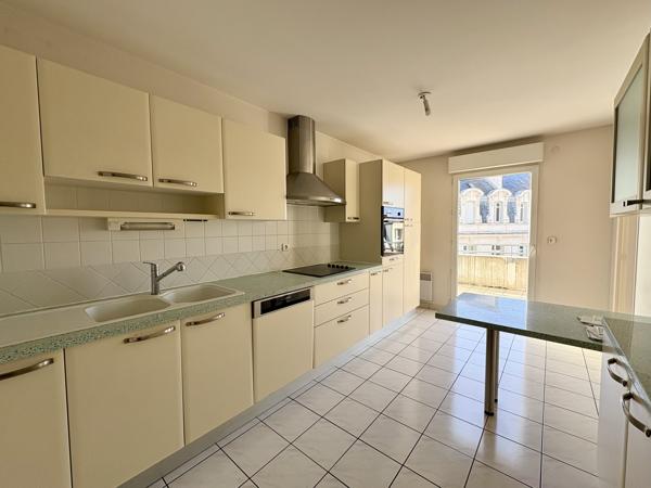 Appartement 4 pièces - HYPER CENTRE DE POITIERS Poitiers (86000)