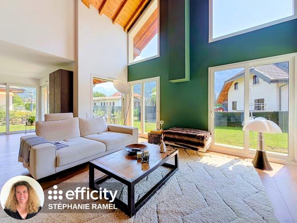 Maison
         6 pièces
        - 170 m² 505 000 € *