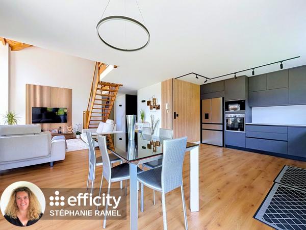 Maison
         6 pièces
        - 170 m² 505 000 € *