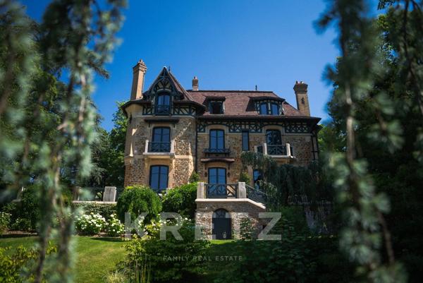 YERRES — ESSONNE - Propriété anglo-normande, 20 minutes de Paris