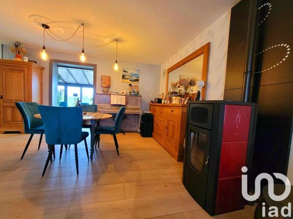 Maison traditionnelle 5 pièces de 155 m² à Scorbé-Clairvaux (86140)