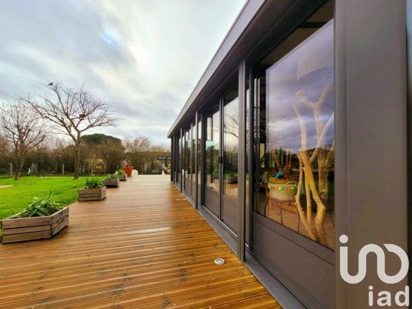 Maison traditionnelle 5 pièces de 155 m² à Scorbé-Clairvaux (86140)