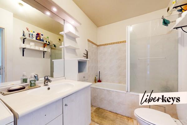 2P 39 m² – 4ᵉ étage avec ascenseur, balcon sans vis-à-vis, parking – DPE C – Résidence 2006