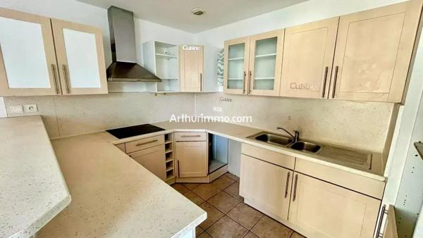 Location                                                      Appartement
                        
                     3 pièces                      66 m2                     à Sucy-en-Brie