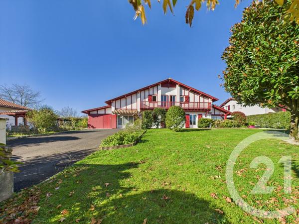 Maison à vendre  9 pièces - 206,81 m2 ITXASSOU - 64