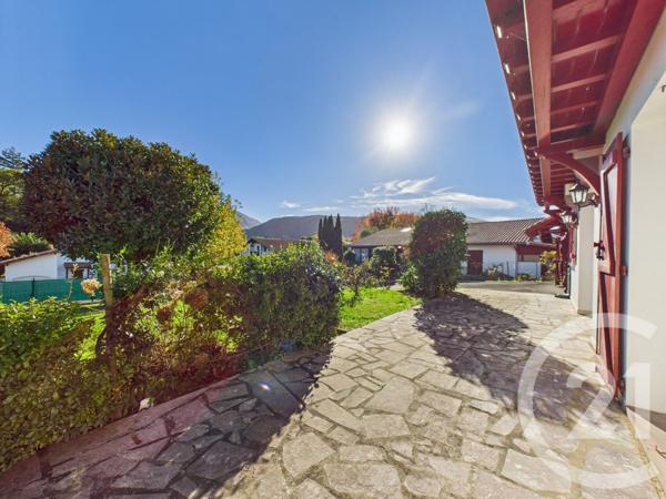 Maison à vendre  9 pièces - 206,81 m2 ITXASSOU - 64