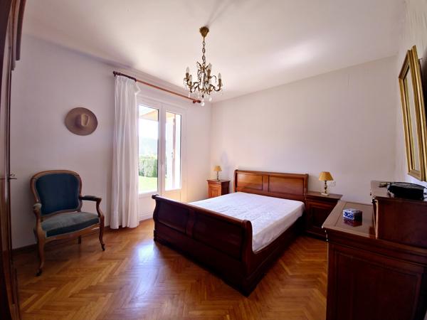 Laloubère (65310) Maison 170 m2 -5 chambres-