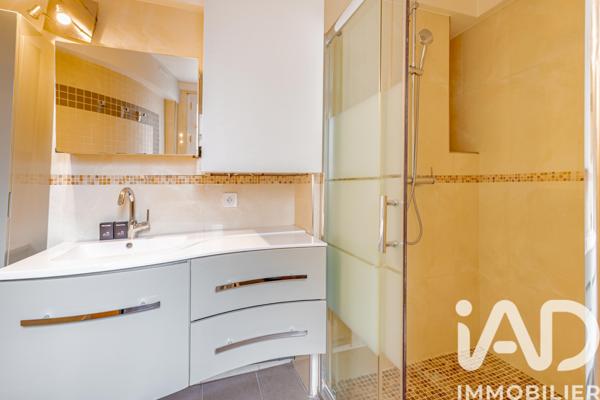 Appartement à vendre 4 pièces 94 m² Paris 10