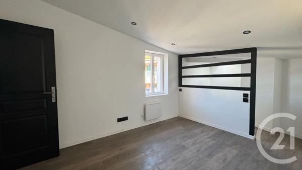 Maison à vendre  4 pièces - 95 m 2   LA GARDE  - 83