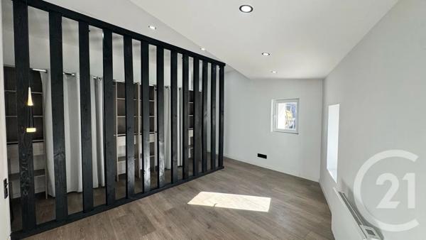 Maison à vendre  4 pièces - 95 m 2   LA GARDE  - 83