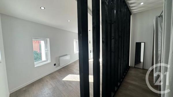 Maison à vendre  4 pièces - 95 m 2   LA GARDE  - 83