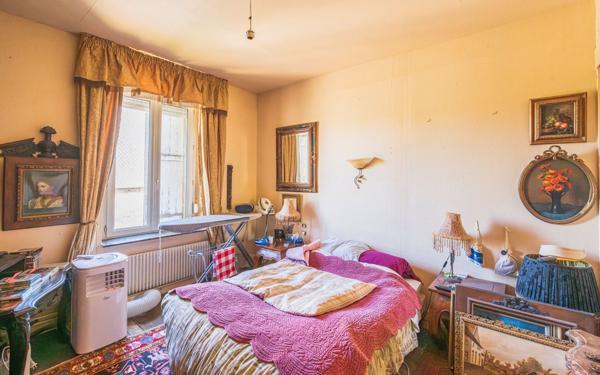 Maison à vendre    5 pièces • 131 m2 Charleville-Mézières