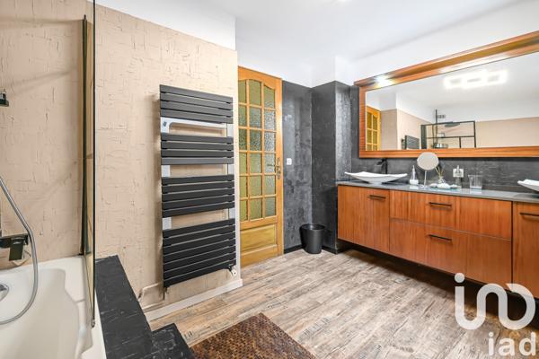 Maison à vendre 11 pièces 240 m² Andilly