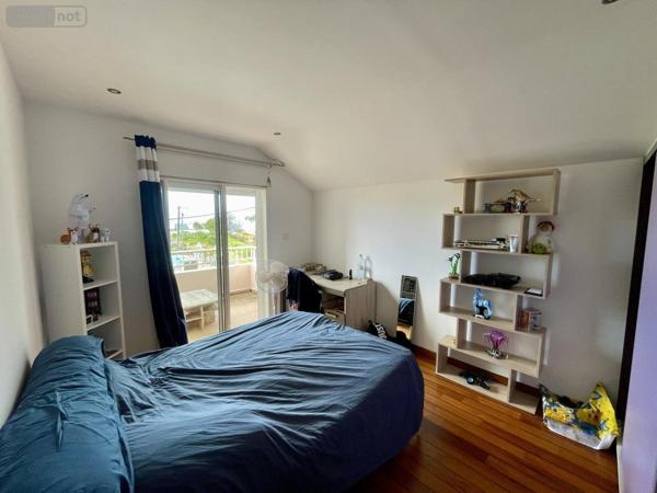 Maison à vendre à Saint-Pierre à la Réunion (97410), ref : 97409-273