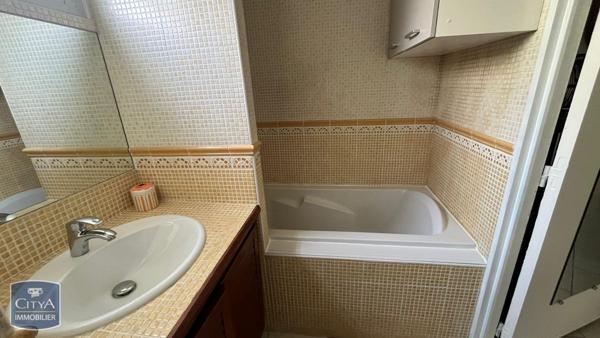 Appartement à louer 1 pièce 33.57m²