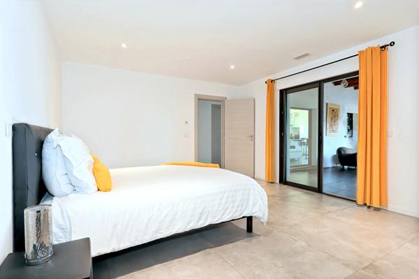 MAUGUIO Ancien corps agricole de 171 m2 avec appartement indépendant