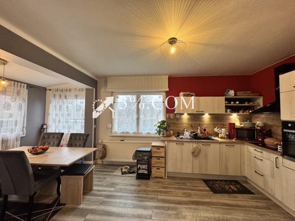 Maison 4 pièce(s) 2 chambre(s) 90 m²