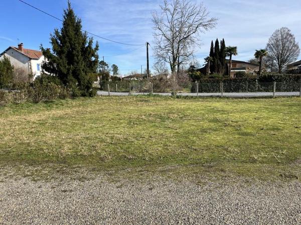 Terrain à vendre |  Hinx |  570 m²