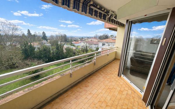 Appartement à vendre    3 pièces • 63,77 m2 Saint-Paul-lès-Dax