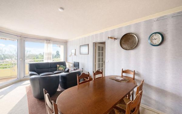 Appartement à vendre    3 pièces • 63,77 m2 Saint-Paul-lès-Dax