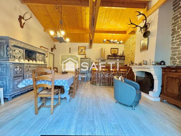 Belle propriété au calme, piscine et logement indépendant.