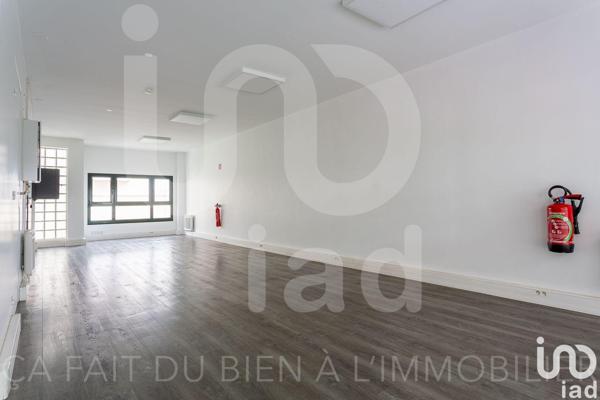 Location bureaux 60 m² Paris 11