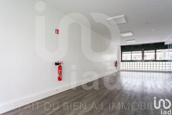 Location bureaux 60 m² Paris 11