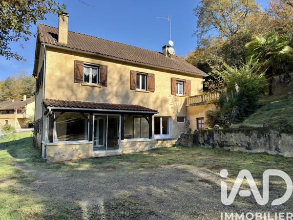 Maison à vendre 6 pièces 140 m² Vitrac