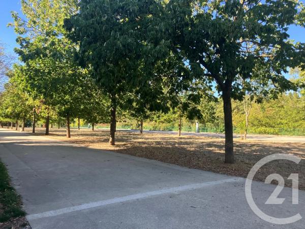 Appartement F3 à vendre  3 pièces - 63,48 m 2   VILLENEUVE LA GARENNE  - 92