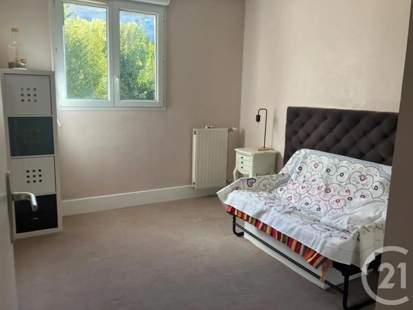 Appartement F3 à vendre  3 pièces - 63,48 m 2   VILLENEUVE LA GARENNE  - 92