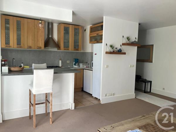 Appartement F3 à vendre  3 pièces - 63,48 m 2   VILLENEUVE LA GARENNE  - 92