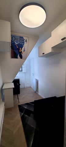 Studette meublée idéale pied-à-terre ou bureau à proximité de la Défense