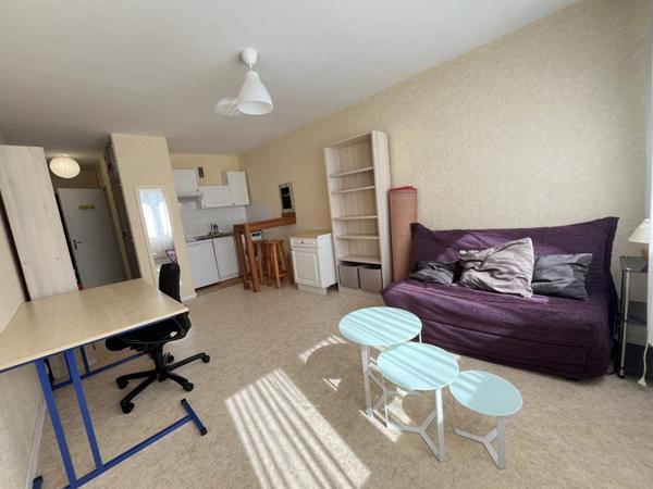 Appartement 35 000 € Bourges 1 pièce 26 m² DPE E