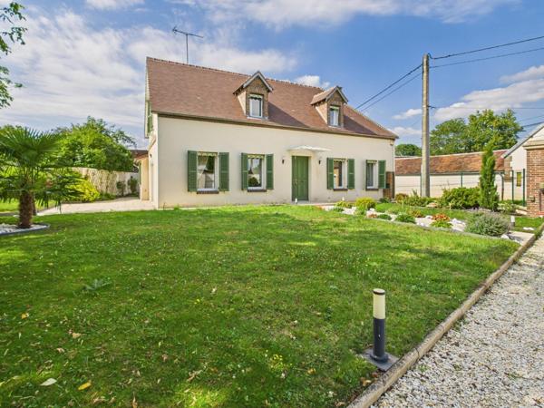 Maison à AIX-VILLEMAUR-PALIS, 10160 - 5 pièces 130m²