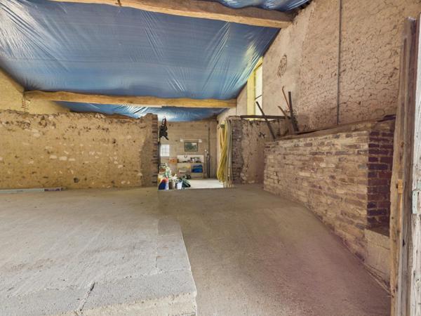 Maison à AIX-VILLEMAUR-PALIS, 10160 - 5 pièces 130m²