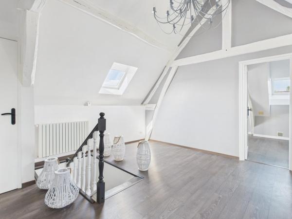 Maison à AIX-VILLEMAUR-PALIS, 10160 - 5 pièces 130m²