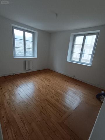Appartement à louer à Valognes dans la Manche (50700), ref : 373