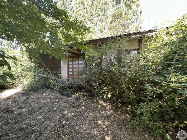 Chalets En Zone De Loisirs