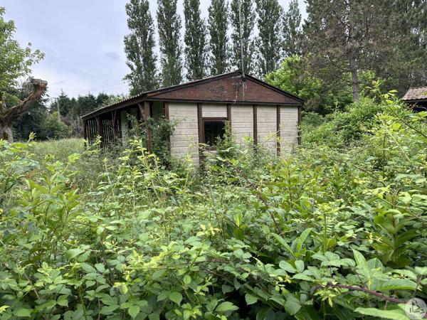 Chalets En Zone De Loisirs