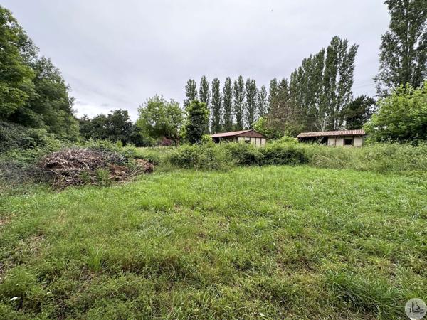 Chalets En Zone De Loisirs