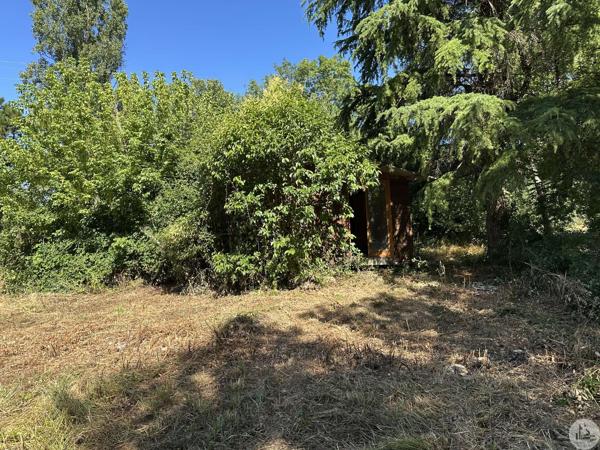 Chalets En Zone De Loisirs