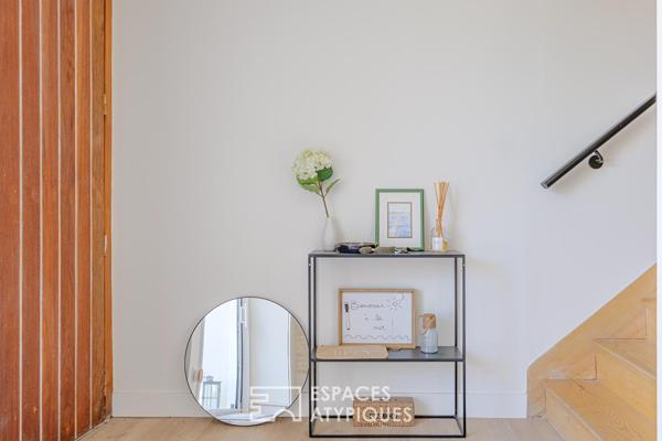 Grange rénovée au confort contemporain avec sa cour privative