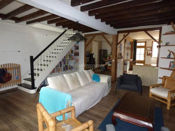 Vente                                                      Maison de village
                        
                     5 pièces                      101 m2                     à L'Isle-sur-Serein