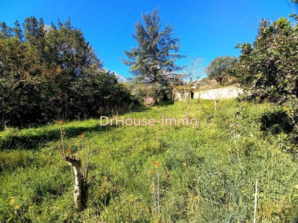 Terrain à vendre de 1 555 m²